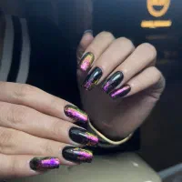 تخفیف ویژه خدمات کاشت ناخن به مناسبت یلدا