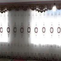 پرده طرح دار مخمل و نگین در حد نو