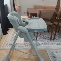 صندلی غذا|اسباب و اثاث بچه|پردیس, فاز ۱|دیوار