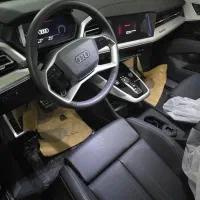 آئودی ۲۰۲۴ سفید|خودرو سواری و وانت|تهران, بازار|دیوار