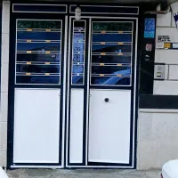 رنگ کاری ورنگ آمیزی درب حیاط و پنجره وساختمان|خدمات پیشه و مهارت|یاسوج, |دیوار