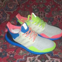 کتونی ادیداس ultraboost اورجینال سایز ۴۰
