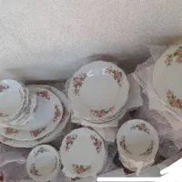 چینی گل سرخی