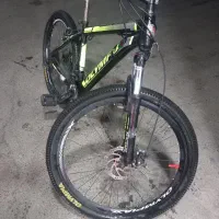 المپیا|دوچرخه، اسکیت، اسکوتر|ری, شهرک نظامی|دیوار