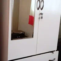 کمد لباس با آینه قدی