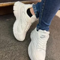 کفش /کتونی/نایک/nike/دخترونه|کیف، کفش، کمربند|کرج, عظیمیه|دیوار