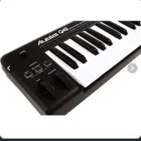 میدی کنترلر