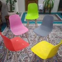 فروش پنج عدد صندلی در حد نو