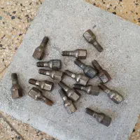 کلگی شارژv120v67وکابل پیچ چرخ پژو16عدد