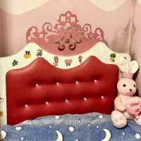 تخت یک‌نفره دخترانه،سالم و محکم،مناسب اتاق کودک|تخت و سرویس خواب|ساری, |دیوار