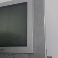 تلویزیون ۲۱ اینچ قدیمی همراه با (DVD)