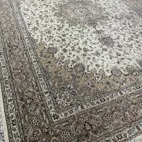 فرش 9 متری 700 شانه تراکم2550 درحدنو سالم