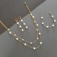 بدلیجات دستبند گردنبند