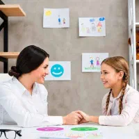 تدریس و آموزش تخصصی به کودکان با نیازهای ویژه