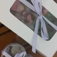 ابنبات چوبی وشکلات ابنباتی و قند تزئینی|خوردنی و آشامیدنی|قم, باغ کرباسی|دیوار