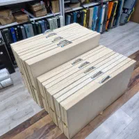 میز کاغذ دیواری