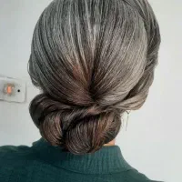 شنیون مو ومیکاپ.بابهترین کیفیت وتخفیف شنیونفقط ۲۹۹|خدمات آرایشگری و زیبایی|الوند, |دیوار