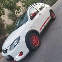 کوییک ار ۴۰۲ مشابه صفر سفید قرمز