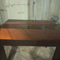 میز چوبی تازه