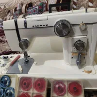 چرخ خیاطی ژانومه مدل ۸۰۲پبچ طلایی