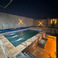 ۷۰۰مترباغ ویلای خوش قیمت/۱۲۰متربنا/استخرچهارفصل/|فروش خانه و ویلا|شهریار, رنگرز|دیوار
