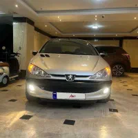 پژو۲۰۶ تیپ ۶ نقره ای ۱۷۲۰۰۰ تا کار کلکسیونی|خودرو سواری و وانت|تهران, امیریه|دیوار