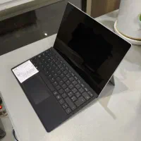 سرفیس پرو ۵ در حد آکبند