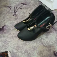 دوتا لباس مجلسی بچگانه باکفش مجلسی