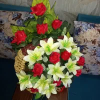 دسته گل سبدی برای هدیه