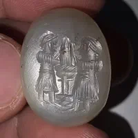 مهره نشان کهنه