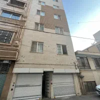 واحد اجاره ای ۱۳۰ متری نبش نیستان ۶