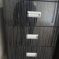 دراور ۳ کشو در حد نو