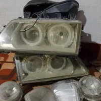 چراغ جلو ۴۰۵ و پارس.