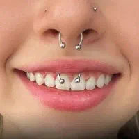 اجرای انواع پیرسینگ