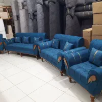 فوق‌العاده شیک و مدرن(/ مبل 7 نفره میز عسلـی