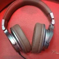 هدفون استودیو|صوتی و تصویری|خنج, |دیوار