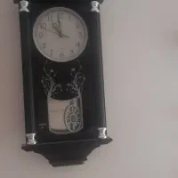 ساعت دیواری