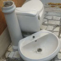 روشویی کوچک سالم بدون شیربه فروش می رسد