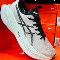 کتونی رانینگ اسیکس