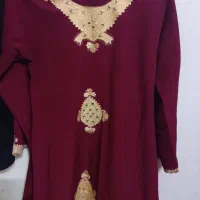 لباس کتیبه دوزی و اینه کاری تخفیف داره