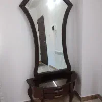 آینه کنسول چوبی خیلی نو وتمیز