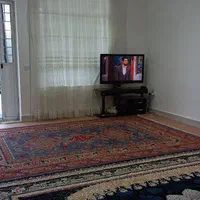 خانه باغ مستقل ، تمییز و آرام برای اقامت خانوادگی|اجارهٔ کوتاه‌مدت ویلا و باغ|سی‌سخت, |دیوار