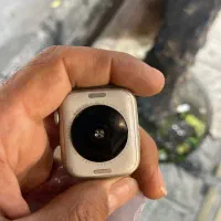 اپل واچ se 8 تاچ و ال سی دی خراب