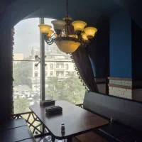 فروش ۸ عدد لوستر کلاسیک