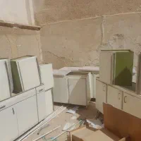 کابینت فلزی سفید