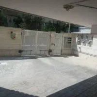آپارتمان درچهارادبیات اولین کوچه چهل مقام شمالی|اجارهٔ آپارتمان|شیراز, حافظیه|دیوار