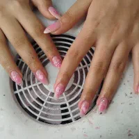 nail|خدمات آرایشگری و زیبایی|شیراز, سفیرشمالی|دیوار