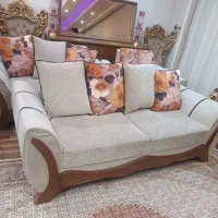 مبل راحتی و میز ناهارخوری ۴ نفره