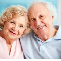 پرستار سالمند /مراقب سالمند