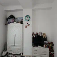 کمدوکیوم ودوتخته فرش۹متری ۷۰۰شانه